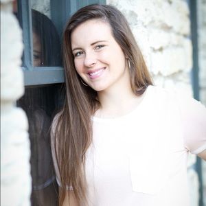 Meet your Posher, Makensey